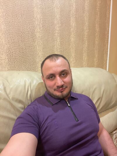  ,   Hrach, 31 ,   ,   , c , 