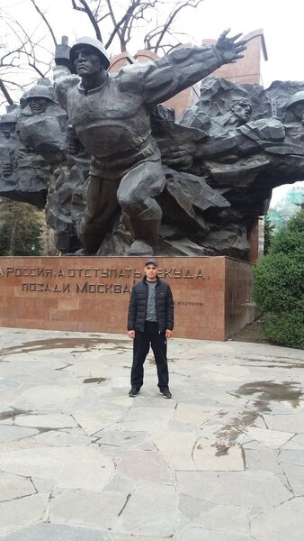  ,   Viktor, 36 ,   ,   , c , 