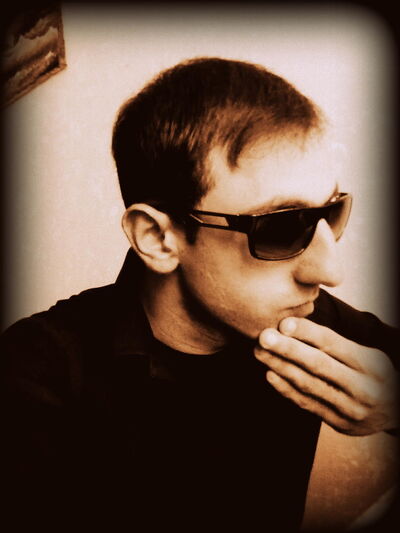  ,   Albert, 33 ,   