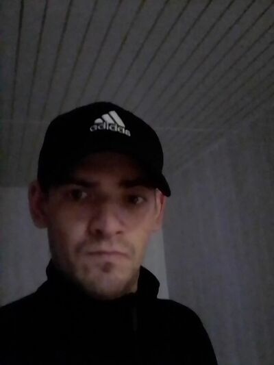  ,   Mikhail, 35 ,   ,   , c 