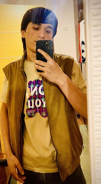  ,   Glark, 29 ,   ,   