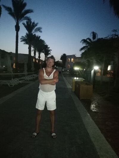  ,   Vladis, 57 ,  