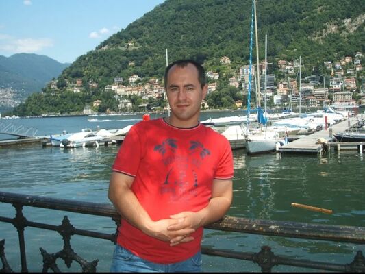  Villingen-Schwenningen,   Slava, 48 ,     , c 