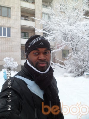  3323017  Santicore, 39 ,    