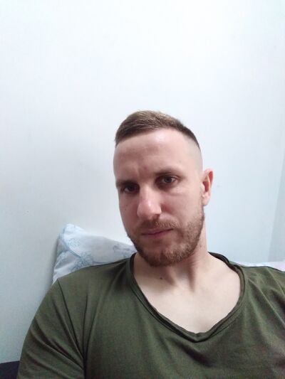  ,   Sergej, 32 ,   ,   