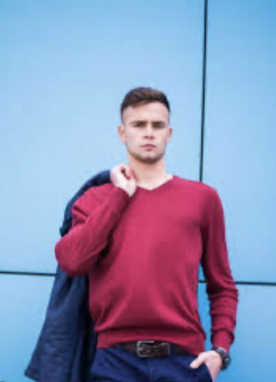  Novy,   , 25 ,   ,   