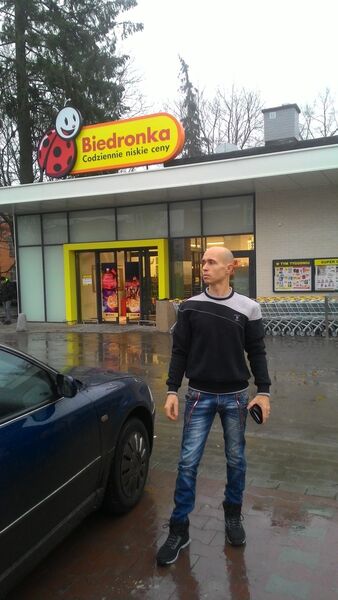  ,   Den, 39 ,  