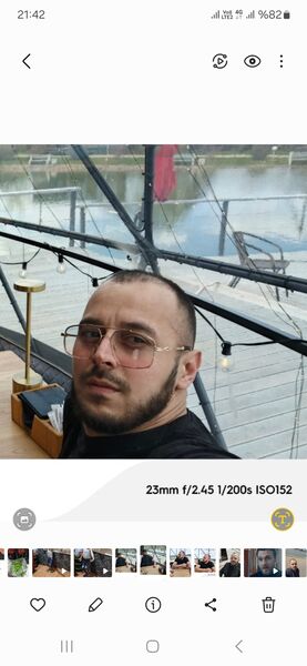  ,   Bek, 32 ,   ,   