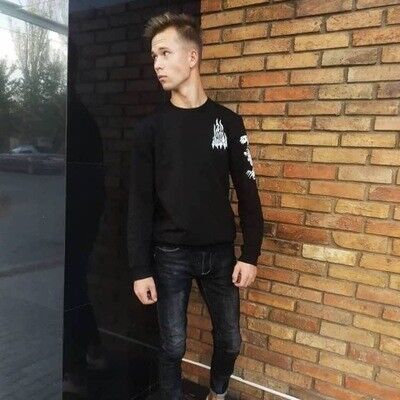  18396437  Andrei, 29 ,    