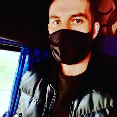   ,   Alex, 33 ,   ,   , c , 