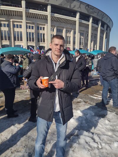  ,   Ivan, 36 ,  