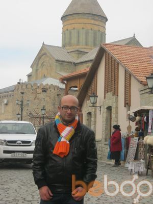  ,   Alex, 44 ,   