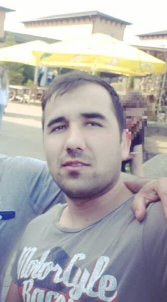 ,   Sharifjon, 32 ,   ,   