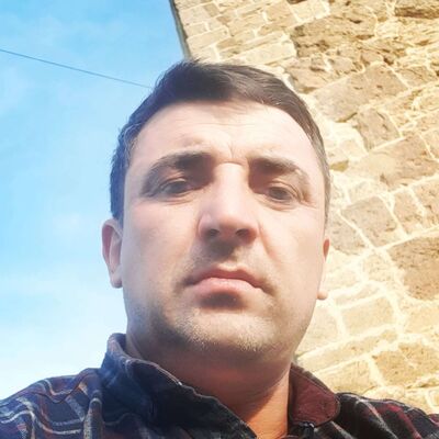  ,   Ruslan, 40 ,   , 