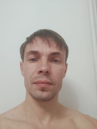  ,   Denis, 34 ,   ,   