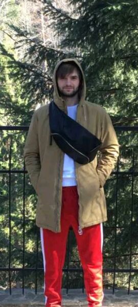  ,   Andrii, 33 ,   c 