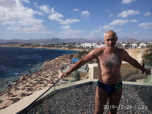  ,   Vladimir, 47 ,   ,   