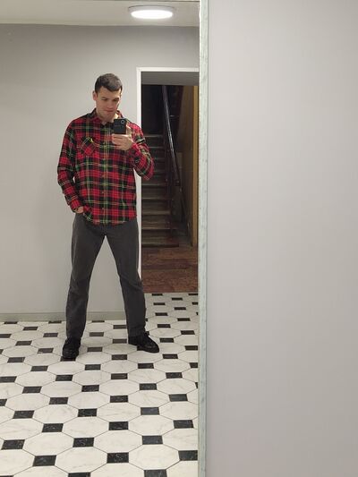  ,   Rory, 32 ,   ,   , c 