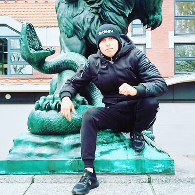  Roztoky,   , 30 ,   ,   