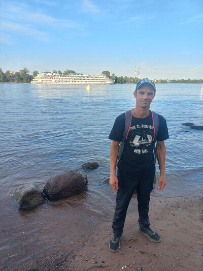  -,   , 37 ,     , c 