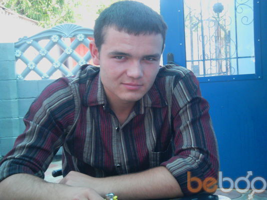  ,   Lewiks, 32 ,   