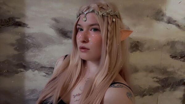  ,   Miss Li, 24 ,   ,   