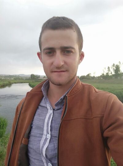  -,   Arman, 30 ,   ,   