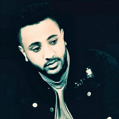  ,   Robiik, 24 ,   ,   