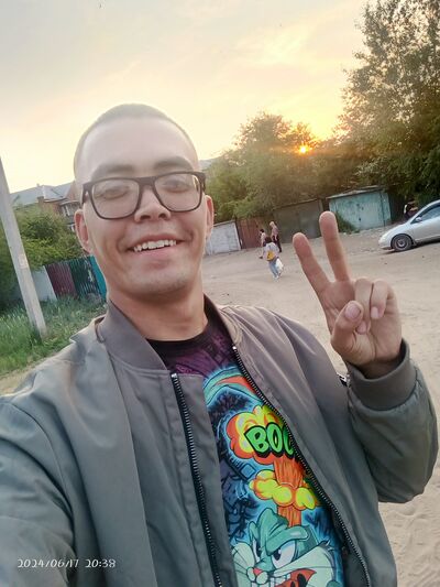  -,   Barons, 32 ,   ,   , c 