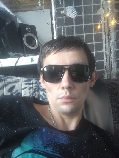  ,   Albert, 30 ,   