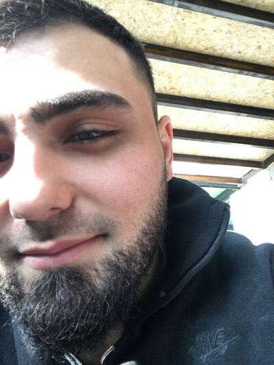  ,   Anar, 27 ,   ,   