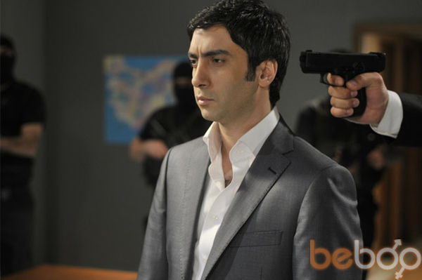  ,   Omar, 37 ,   