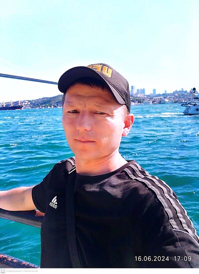  ,   Qobiljon, 38 ,   ,   