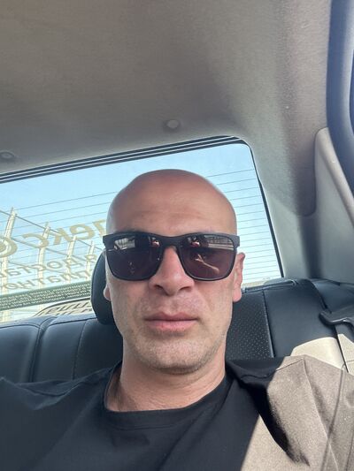  New York City,   , 33 ,   ,   
