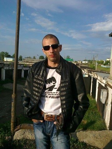  ,   Artem, 38 ,   ,   
