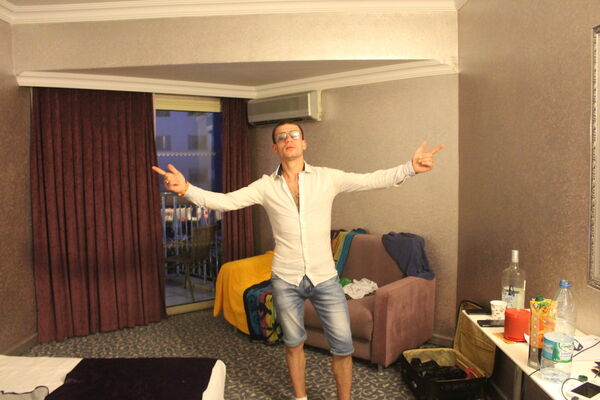  ,   Ivan, 35 ,   ,   , c 