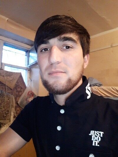  ,   Firuz sharip, 28 ,  