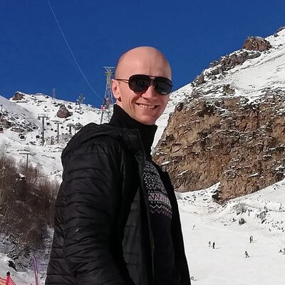  ,   Pavel, 37 ,   ,   