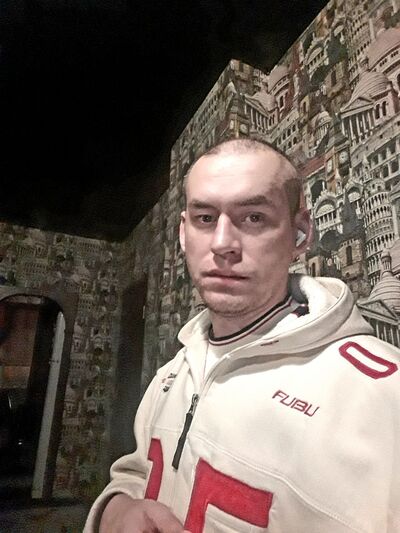  ,   Mikhail, 33 ,  