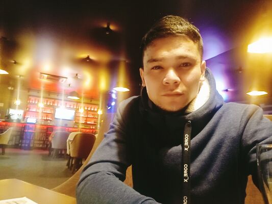  ,   Rinat, 33 ,   ,   