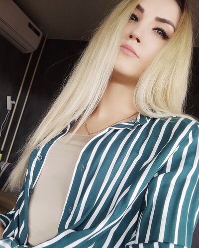  ,   Alyona, 26 ,   ,   , c , 