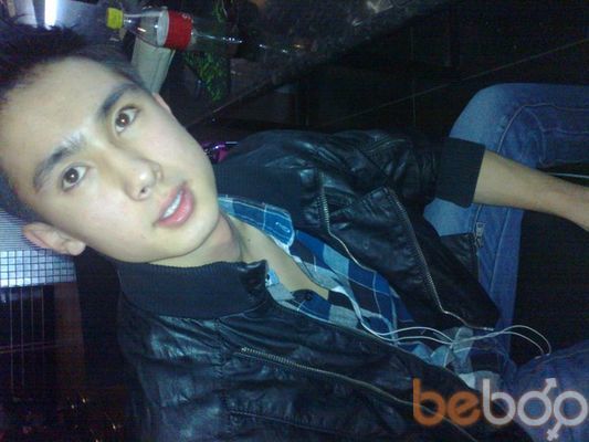  ,   Baurzhan, 33 ,   ,   , c 