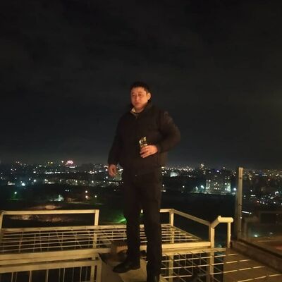  ,   Batyr, 33 ,   ,   , c 