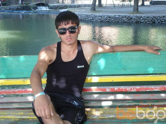  3443867  Narek, 30 ,    