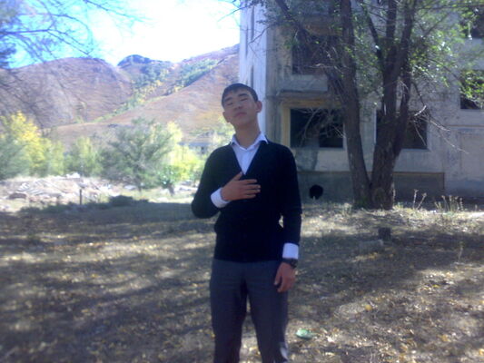  ,   Serik, 33 ,  