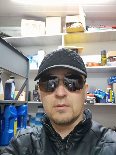  ,   Deni, 40 ,   ,   , c 