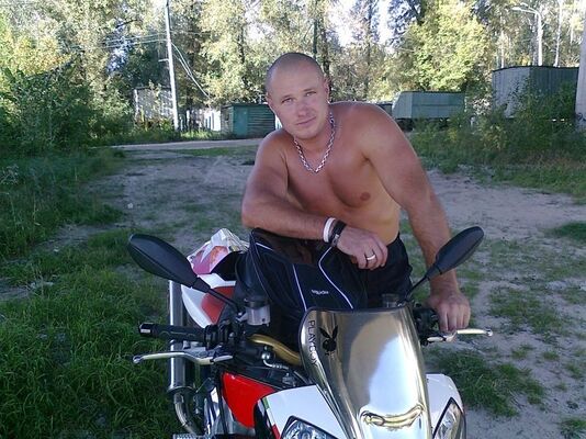  ,   Celseey, 48 ,     , c 