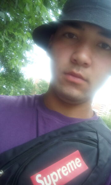 --,   Maksim, 29 ,  