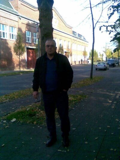  Beckum,   Reza, 48 ,   ,   , c 