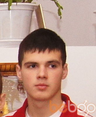  ,   Victor, 31 ,   